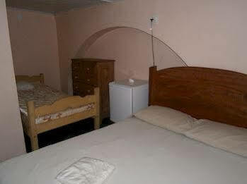 Hotel Colonial มาเนาส์ ภายนอก รูปภาพ